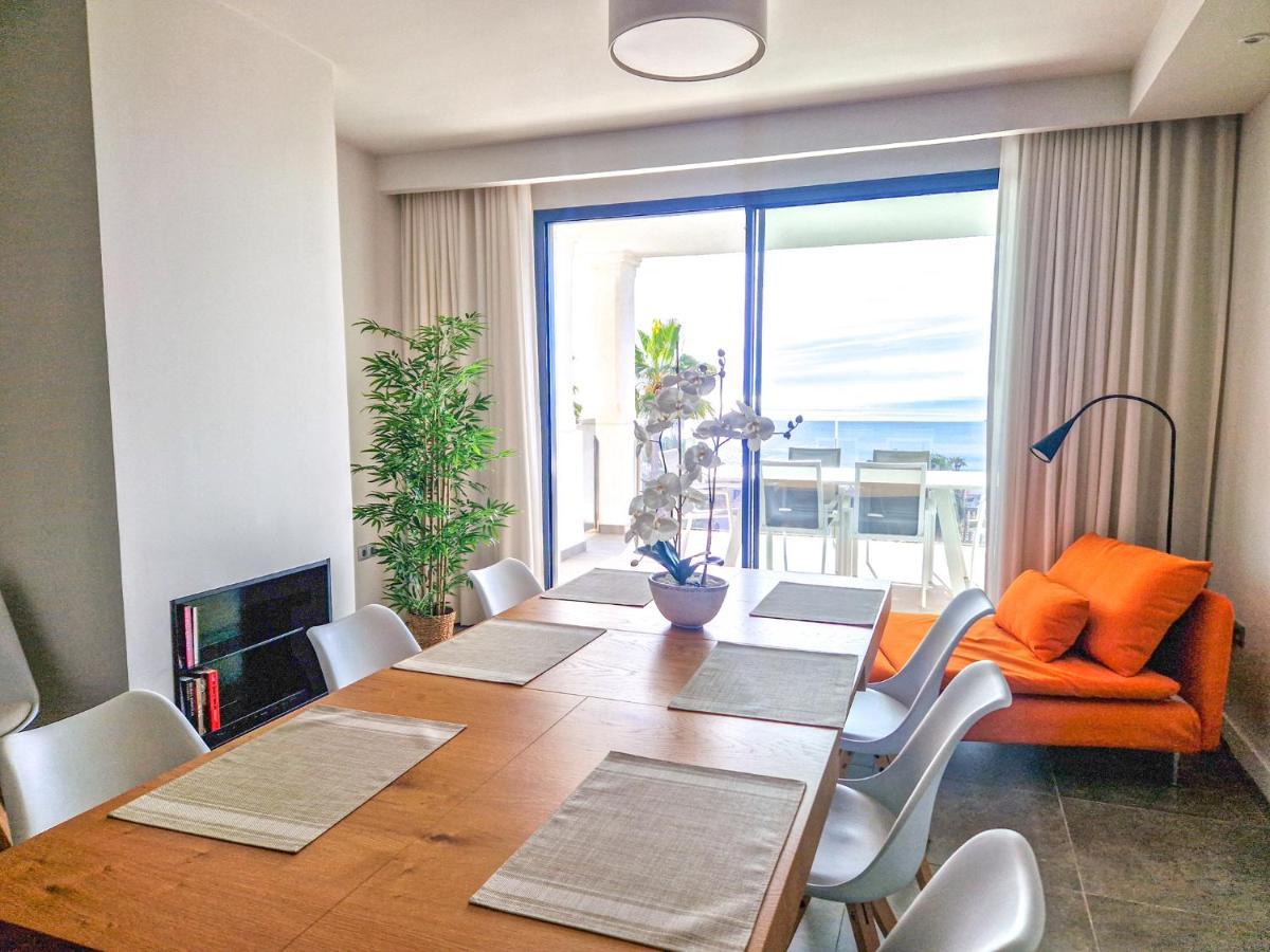 Luxury 2 Bedrooms Apt With Seaview Blue Suite 4104 Манилва Екстериор снимка